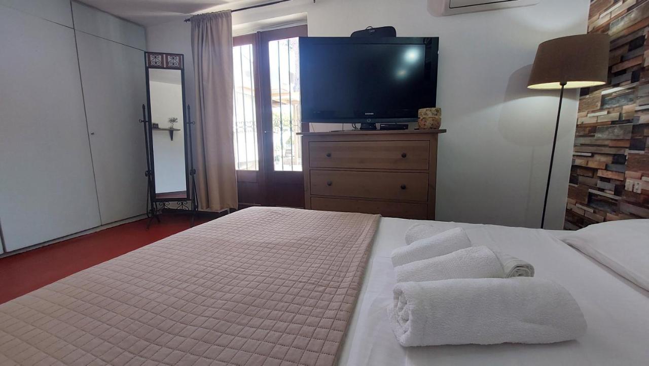 Silis Houses On The Beach 阿特米达 外观 照片